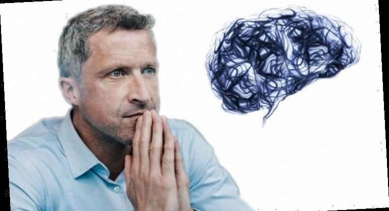 Anxiety symptoms: Three physical signs you have the mental ...