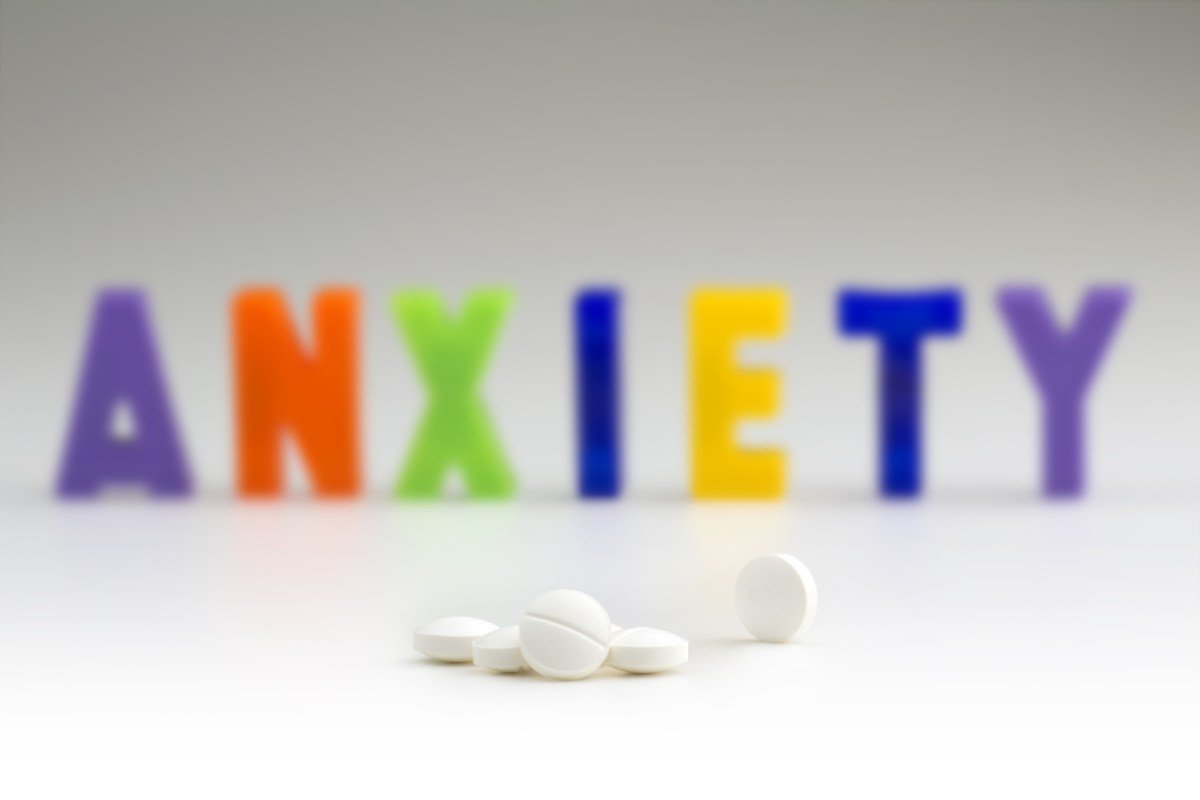 Should You Try Social Anxiety Medication? 5 Things to Consider